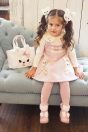 11-887うさぎ＆くまヘリンボーンワンピース <br>(★ピンク/ブルー) <br>・BABY￥21,780-(80/90cm) <br>・TODDLER￥23,980～(100～140cm) <br>11-896うさぎ＆くまポニー <br>(★ピンク/アカ)￥6,380-(Fサイズ) <br>11-896うさぎタイツ <br>(オフ白/★ピンク)￥6,380-(105/120/135cm) <br>10-849うさぎブーツ <br>(★ピンク/アカ)￥11,880～(14～21cm) <br>11-901うさぎトートバッグ <br>(オフ白/★ピンク)￥10,780-(Fサイズ)<br><br>＊うさぎ＆くまポニー、うさぎタイツは後日発売予定です。 <br>発売の際に、New Arrival Newsでお知らせいたします。