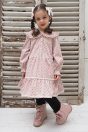 11-889コーデュロイティアードワンピース <br>(★ピンク/ベージュ) <br>・TODDLER￥17,380～(100～140cm) <br>・SISTER￥19,580-(150/160cm) <br>11-882裾レース防寒レギンス <br>(★クロ) <br>・TODDLER￥9,680～(100～140cm) <br>・SISTER￥10,780-(150/160cm) <br>11-026リボンクリップ <br>(★ピンク/サックス/アカ)￥3,850-(フリーサイズ) <br>＊リボンクリップは1点の価格となります。 <br>11-755 3連リボンブーツ <br>(★ピンク/チャ/アカ)￥14,080～(17～21cm)
