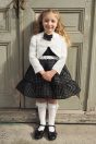 11-000シアーギンガムアンサンブル <br>(★クロ)￥36,080～(110～130cm) <br>11-007レースハイソックス <br>(★オフ白)￥3,080-(11～23cm) <br>10-024リボンストラップシューズ <br>(★クロ/ゴールド)￥14,080～(15～24㎝)