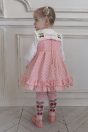 11-125いちごドットジャンパースカート <br>(★ピンク/アカ) <br>・BABY￥25,080-(80/90cm) <br>・TODDLER￥26,180～(100～140cm) <br>11-111セーラーカラーいちごブラウス <br>(★ピンク/アカ) <br>・BABY￥14,080-(80/90cm) <br>・TODDLER￥15,180～(100～140cm) <br>11-132ハートいちごポニー <br>(★ピンク/アカ)￥3,850-(Fサイズ) <br>11-139いちご柄ハイソックス <br>(オフ白/★ピンク)￥3,520-(11～20cm) <br>10-020リボンストラップシューズ <br>(★ピンク/アカ/クロ) <br>・BABY￥9,130-(13/14cm) <br>＊クロは14cmのみ <br>・TODDLER￥9,680～(15～21cm) <br>＊ピンクは18cmまで