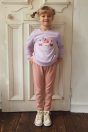 11-108カップケーキトレーナー <br>（ミント/★パープル） <br>・BABY￥11,880-(80/90cm) <br>・TODDLER￥12,980～(100～140cm) <br>・SISTER￥15,180-(150/160cm) <br>11-116バックフリルカットソーパンツ <br>（★ピンク/クロ） <br>・BABY￥10,780-(80/90cm) <br>・TODDLER￥11,880～(100～140cm) <br>11-026リボンクリップ <br>(★ピンク/サックス/アカ)￥3,850-(Fサイズ) <br>＊リボンクリップは1点の価格となります。 <br>靴　参考商品