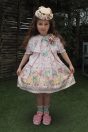 11-420あひるお出かけプリントサンドレス <br>(★ピンク/サックス) <br>・TODDLER￥36,080～(100～140cm) <br>・SISTER ￥40,480-(150/160cm) <br>11-401あひる刺繍カットソーカーディガン <br>(★ピンク/サックス) <br>・TODDLER￥19,580～(100～140cm) <br>・SISTER ￥21,780-(Fサイズ) <br>11-428お花ブーケクリップ <br>(★ミント/アカ) ￥18,480-(Fサイズ) <br>11-426麦わら帽子カチューシャ <br>(★ピンク/アカ) ￥21,780-(Fサイズ) <br>11-432レースアップリボン柄ソックス <br>(★ピンク/サックス) ￥3,520-(14～23cm) <br>11-340リボンフリルサンダル <br>(オフ白/★ピンク/アカ) <br>・BABY￥9,680-(14cm) <br>・TODDLER￥10,230～(15～21cm)