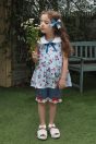 11-403カットボイルストロベリープリントチュニック <br>(アイボリー/★サックス) <br>・TODDLER ¥27,280～(100～140cm) <br>・SISTER ¥31,680-(150/160cm) <br>11-414フラワーブーケパンツ <br>(ピンク/★サックス) <br>・TODDLER ¥21,780～(100～140cm) <br>・SISTER ¥23,980-(150/160cm) <br>11-026リボンクリップ <br>(ピンク/★サックス/アカ)￥3,850-(Fサイズ) <br>＊リボンクリップは1点の価格となります。 <br>11-340リボンフリルサンダル <br>(★オフ白/ピンク/アカ) <br>・BABY￥9,680-(14cm) <br>・TODDLER￥10,230～(15～21cm)