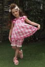 11-470ギンガムチェリーセットアップ <br>(★ピンク/キイロ) <br>・TODDLER ¥32,780～(100～140cm) <br>11-026リボンクリップ <br>(★ピンク/サックス/アカ)￥3,850-(Fサイズ) <br>＊リボンクリップは1点の価格となります。 <br>11-340リボンフリルサンダル <br>(オフ白/★ピンク/アカ) <br>・BABY￥9,680-(14cm) <br>・TODDLER￥10,230～(15～21cm)