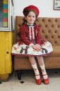11-621ブリティッシュプードルプリントワンピース <br>(ピンク/★アカ) <br>・TODDLER ¥36,080～(100～140cm) <br>・SISTER ¥40,480-(150/160cm) <br>11-604プードルカットソーカーディガン <br>(ピンク/★アカ) <br>・TODDLER ¥21,780～(100～140cm) <br>・SISTER ¥23,980-(Fサイズ) <br>11-611リブテレコカットソー <br>(チャ/★コン/クロ) <br>・TODDLER ¥16,280～(100～140cm) <br>・SISTER ¥18,480-(150/160cm) <br>11-630ラブレターベレー帽 <br>(ピンク/★アカ) ¥19,580-(54/56cm) <br>11-633ベルベットリボンクリップ <br>(ピンク/★コン) ¥5,280-(Fサイズ) <br>11-636プードルソックス <br>(★オフ白/ピンク) ¥3,520-(13～20cm) <br>11-009グリッターシューズ <br>(オフ白/ピンク/★アカ)￥12,980～(17～24cm)