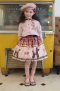 11-604プードルカットソーカーディガン <br>(★ピンク/アカ) <br>・TODDLER ¥21,780～(100～140cm) <br>・SISTER ¥23,980-(Fサイズ) <br>11-611リブテレコカットソー <br>(★チャ/コン/クロ) <br>・TODDLER ¥16,280～(100～140cm) <br>・SISTER ¥18,480-(150/160cm) <br>11-612ブリティッシュプードルプリントスカート <br>(★ピンク/アカ) <br>・TODDLER ¥23,980～(100～140cm) <br>11-630ラブレターベレー帽 <br>(★ピンク/アカ) ¥19,580-(54/56cm) <br>11-633ベルベットリボンクリップ <br>(★ピンク/コン) ¥5,280-(Fサイズ) <br>11-636プードルソックス <br>(オフ白/★ピンク) ¥3,520-(13～20cm) <br>11-009グリッターシューズ <br>(オフ白/★ピンク/アカ)￥12,980～(17～24cm)