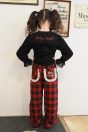 11-610セーラーリボンプルオーバー <br>(コン/★クロ) <br>・TODDLER ¥18,480～(100～140cm) <br>・SISTER ¥20,680-(150/160cm) <br>11-618タータンチェックパンツ <br>(ブルー/★アカ) <br>・TODDLER ¥17,380～(100～140cm) <br>・SISTER ¥19,580-(150/160cm) <br>11-631タータンチェックフリルヘッドドレス <br>(ブルー/★アカ) ¥11,880-(Fサイズ) <br>11-009グリッターシューズ <br>(オフ白/ピンク/★アカ)￥12,980～(17～24cm)