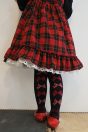 11-611リブテレコカットソー <br>(チャ/コン/★クロ) <br>・TODDLER ¥16,280～(100～140cm) <br>・SISTER ¥18,480-(150/160cm) <br>11-622タータンチェックフリルワンピース <br>(ブルー/★アカ) <br>・TODDLER ¥26,180～(100～140cm) <br>・SISTER ¥30,580-(150/160cm) <br>11-637リボン柄ニーハイソックス <br>(コン/★クロ) ¥3,520-(14～23cm) <br>11-009グリッターシューズ <br>(オフ白/ピンク/★アカ)￥12,980～(17～24cm)