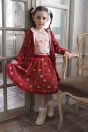 11-601シャーリーカフェプリントジップパーカー <br>(★アカ/コン) <br>・TODDLER ¥16,280～(100～140cm) <br>11-609パンケーキプリントカットソー <br>(オフ白/★ピンク) <br>・TODDLER ¥11,880～(100～140cm) <br>11-614シャーリーカフェプリントスカート <br>(★アカ/コン) <br>・TODDLER ¥14,080～(100～140cm) <br>11-026リボンクリップ <br>(★ピンク/サックス/アカ)￥3,850-(Fサイズ) <br>＊リボンクリップは1点の価格となります。 <br>11-062レースソックス <br>(★オフ白)￥3,080-(11～20cm) <br>靴　参考商品