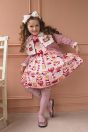 11-672シャーリーカフェプリントジャンパースカート <br>(アイボリー/★ピンク) <br>・TODDLER ¥33,880～(100～140cm) <br>・SISTER ¥38,280-(150/160cm) <br>11-651ジャムポットカットソーカーディガン <br>(★ピンク/アカ) <br>・TODDLER ¥20,680～(100～140cm) <br>・SISTER ¥22,880-(Fサイズ) <br>11-659ドットロゴ刺繍ブラウス <br>(★ピンク/アカ) <br>・TODDLER ¥17,380～(100～140cm) <br>・SISTER ¥19,580-(150/160cm) <br>11-676ドットリボンカチューシャ <br>(★ピンク/アカ) ¥12,980-(Fサイズ) <br>11-683シャーリーカフェニーハイソックス <br>(★ピンク/アカ) ¥3,850-(14～23cm) <br>11-009グリッターシューズ <br>(オフ白/★ピンク/アカ)￥12,980～(17～24cm)