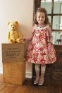 11-726くま＆うさぎぬいぐるみプリントジャンパースカート <br>(アイボリー/★ピンク) <br>・TODDLER ¥31,680～(100～140cm) <br>・SISTER ¥36,080-(150/160cm) <br>11-710リブテレコフリルカットソー <br>(★ピンク/アカ/クロ) <br>・TODDLER ¥11,880～(100～140cm) <br>・SISTER ¥14,080-(150/160cm) <br>11-745くまぬいぐるみニーハイソックス <br>(★ピンク/アカ) ¥3,850-(14～23cm) <br>11-739別珍リボンクリップ <br>(★ピンク/アカ/クロ) ¥7,480-(Fサイズ) <br>11-009グリッターシューズ <br>(オフ白/★ピンク/アカ)￥12,980～(17～24㎝）