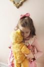 11-726くま＆うさぎぬいぐるみプリントジャンパースカート <br>(アイボリー/★ピンク) <br>・TODDLER ¥31,680～(100～140cm) <br>・SISTER ¥36,080-(150/160cm) <br>11-710リブテレコフリルカットソー <br>(★ピンク/アカ/クロ) <br>・TODDLER ¥11,880～(100～140cm) <br>・SISTER ¥14,080-(150/160cm) <br>11-739別珍リボンクリップ <br>(★ピンク/アカ/クロ) ¥7,480-(Fサイズ)