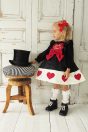 10-723ハートの女王ワンピース <br>(★クロ) <br>・BABY ¥23,980-(90cm) <br>11-026リボンクリップ <br>(ピンク/サックス/★アカ)￥3,850-(Fサイズ) <br>11-682スカラップドットレース付きハイソックス <br>(★オフ白/ピンク/サックス) ¥3,850-(13～20cm) <br>11-747はしごリボンブーツ <br>(アカ/★クロ) ¥14,080-(14～21㎝）