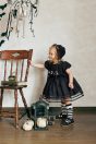 10-717ねこチュールワンピース <br>(オフ白/★クロ) <br>・BABY￥26,180-(80/90cm) <br>・TODDLER￥28,380～(100～140cm) <br>10-739ねこちゃんフード <br>(アイボリー/★クロ)￥9,680-(Fサイズ) <br>10-731ねこ耳ボーダーハイソックス <br>(★クロ/ゴールド) ¥3,850-(11～20cm) <br>10-523布リボンストラップシューズ <br>(ピンク/アカ/★クロ)￥11,880～(14～21㎝）