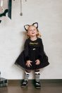 10-741ハロウィンくろねこワンピース <br>(★クロ)￥19,580-(80/90cm) <br>10-731ねこ耳ボーダーハイソックス <br>(★クロ/ゴールド) ¥3,850-(11～20cm) <br>10-523布リボンストラップシューズ <br>(ピンク/アカ/★クロ)￥11,880～(14～21㎝）