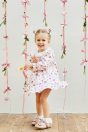 10-214 ローズブーケプリントワンピース <br>(オフ白/★ピンク) <br>・BABY￥23,980-(80cm/90cm) <br>・TODDLER￥26,180～(100～140cm) <br>11-223ローズブーケクリップ <br>(★ピンク)￥6,380-(Fサイズ) <br>11-035 グログランリボンつきクルーソックス <br>(★オフ白)￥3,520-(11～23cm) <br>11-043・044リボンTストラップシューズ <br>(★ピンク/アカ/ゴールド) ¥11,880～(13～19cm)
