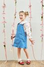 11-202 ローズブーケプリントブラウス <br>(★オフ白/ピンク)￥21,780～(100～160cm) <br>11-217 デニムサロペットスカート <br>(サックス/★ブルー)￥19,580～(100～160cm) <br>11-221 ローズブーケプリントヘアバンド <br>(★オフ白/ピンク)￥8,580-(Fサイズ) <br>11-035 グログランリボンつきクルーソックス <br>(★オフ白)￥3,520-(11～23cm) <br>11-013・014・015 グリッターシューズ <br>(オフ白/ピンク/★アカ)￥12,980～(17～24cm)