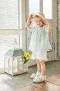10-450 カラミストライプチュニック <br>(ピンク/★サックス) <br>・BABY￥17,380-(80cm/90cm) <br>・TODDLER￥18,480～(100～140cm) <br>10-456 コットンレースショートパンツ <br>(★オフ白/ピンク) <br>・BABY￥14,080-(80cm/90cm) <br>・TODDLER￥15,180～(100～140cm) <br>10-470 コットンレース付き麦わら帽子 <br>(ピンク/★キナリ)￥14,080-(48～58cm) <br>11-035 グログランリボンつきクルーソックス <br>(★オフ白)￥3,520-(11～23cm) <br>11-018リボンスカラップサンダル <br>(★オフ白/ピンク/アカ)￥11,880～(15～21cm)