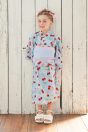 11-430 チェリープリントフリル浴衣 <br>(ピンク/★サックス) <br>・TODDLER ￥21,780～(S/M/L) <br>11-327リボンスカラップサンダル <br>(★オフ白/ピンク/アカ)￥11,880～(15～21cm)