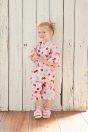10-431 チェリープリントフリル甚平 <br>(★ピンク/サックス) <br>・BABY￥16,280-(90cm) <br>・TODDLER￥17,380-(100cm/110cm) <br>11-327リボンスカラップサンダル <br>(オフ白/★ピンク/アカ)￥11,880～(15～21cm)