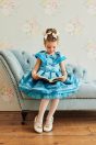 11-476 クイーンサテンドレス <br>(★グリーン/パープル) <br>・TODDLER ￥91,080～(100cm～140cm) <br>11-017あみタイツ <br>(★オフ白)￥2,860-(120/135cm) <br>11-013・014・015 グリッターシューズ <br>(★オフ白/ピンク/アカ)￥12,980～(17～24cm)