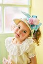 11-404 レースシャーリングプルオーバー <br>(★キイロ/アカ) <br>・TODDLER ￥16,280～(100cm～140cm) <br>・SISTER ￥18,480-(150cm/160cm) <br>11-420 ボンネットハット <br>(★ミント/アカ)￥25,080-(Fサイズ) <br>11-422 アイスクリームリボンクリップ <br>(★ミント/アカ)￥19,580-(Fサイズ)