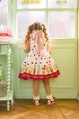 11-415 アイスクリームショッププリントサンドレス <br>(ミント/★アカ) <br>・TODDLER ￥33,880～(100cm～140cm) <br>・SISTER ￥38,280-(150cm/160cm) <br>11-420 ボンネットハット <br>(ミント/★アカ)￥25,080-(Fサイズ) <br>11-422 アイスクリームリボンクリップ <br>(ミント/★アカ)￥19,580-(Fサイズ) <br>11-035 グログランリボンつきクルーソックス <br>(★オフ白)￥3,520-(11～23cm) <br>11-327リボンスカラップサンダル <br>(オフ白/ピンク/★アカ)￥11,880～(15～21cm)