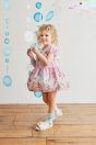10-460 マリンフレンズプリントセーラーワンピース <br>(★ピンク/クリーム/サックス) <br>・BABY￥34,980-(80cm/90cm) <br>・TODDLER￥37,180～(100～140cm) <br>10-471 イルカポニー <br>(★ピンク/サックス)￥5,280-(Fサイズ) <br>11-473 マリンフレンズソックス <br>(★サックス)￥3,520-(13～20cm) <br>11-327リボンスカラップサンダル <br>(★オフ白/ピンク/アカ)￥11,880～(15～21cm)