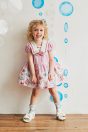 10-460 マリンフレンズプリントセーラーワンピース <br>(★ピンク/クリーム/サックス) <br>・BABY￥34,980-(80cm/90cm) <br>・TODDLER￥37,180～(100～140cm) <br>10-471 イルカポニー <br>(★ピンク/サックス)￥5,280-(Fサイズ) <br>11-473 マリンフレンズソックス <br>(★サックス)￥3,520-(13～20cm) <br>11-327リボンスカラップサンダル <br>(★オフ白/ピンク/アカ)￥11,880～(15～21cm)
