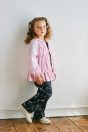 11-605 ドットリボンプリントTシャツ <br>(オフ白/★クロ) <br>・TODDLER ￥10,780～(100cm～140cm) <br>・SISTER ￥11,880-(150cm/160cm) <br>11-600ティアードシルエットウィンドブレーカー <br>(★ピンク/コン) <br>・TODDLER ￥19,580～(100cm～140cm) <br>・SISTER ￥21,780-(Fサイズ) <br>11-611リボン総柄ロングパンツ <br>(サックス/★クロ) <br>・TODDLER ￥16,280～(100cm～140cm) <br>・SISTER ￥18,480-(150cm/160cm) <br>11-035 グログランリボンつきクルーソックス <br>(★オフ白)￥3,520-(11～23cm) <br>※靴　参考商品