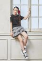 11-452/12-452カフェメニューオフショルTシャツ<br> (★クロ/サックス)<br> ・TODDLER￥14,080～(110～140cm)<br> ・SISTER￥16,280-(150/160cm)<br> 11-458/12-458サイドフリルキュロット<br> (ピンク/★クロ)<br> ・TODDLER￥15,180～(100～140cm)<br> ・SISTER￥17,380-(150/160cm)<br> 14-210レース＆リボンソックス<br> (オフ白/★クロ)￥4,180-(22～24cm)<br> 靴　参考商品